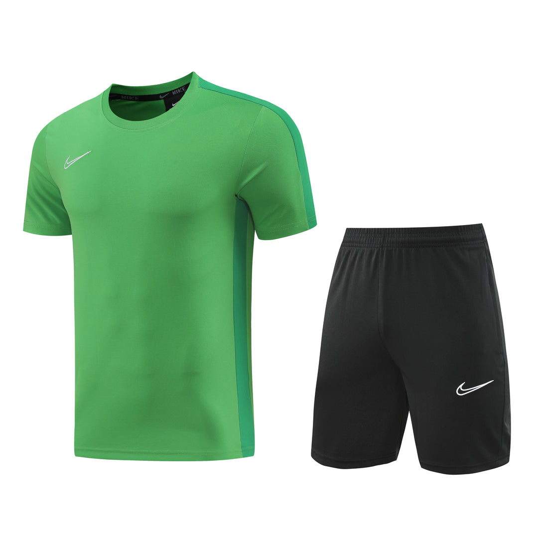 Kit Nike - Verde