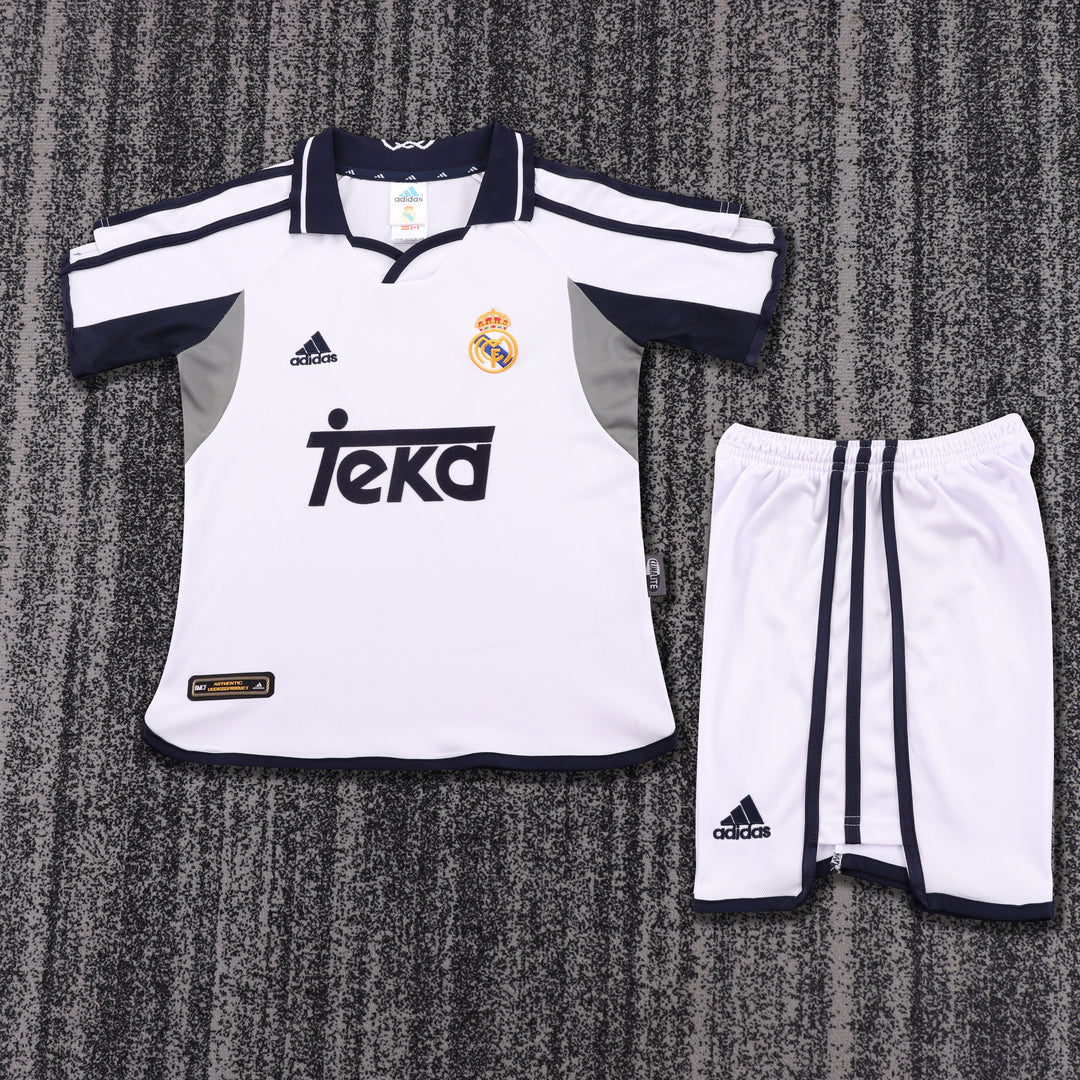 Camisa Retrô Real Madrid 2000/01 Home Infantil – Belt Sports