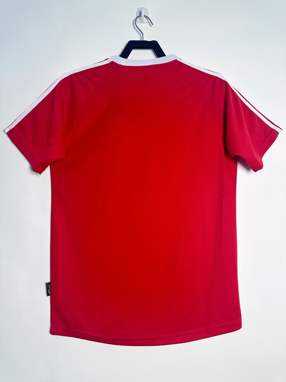Camisa Retrô Bayern Munich 2001/02 Home – Belt Sports