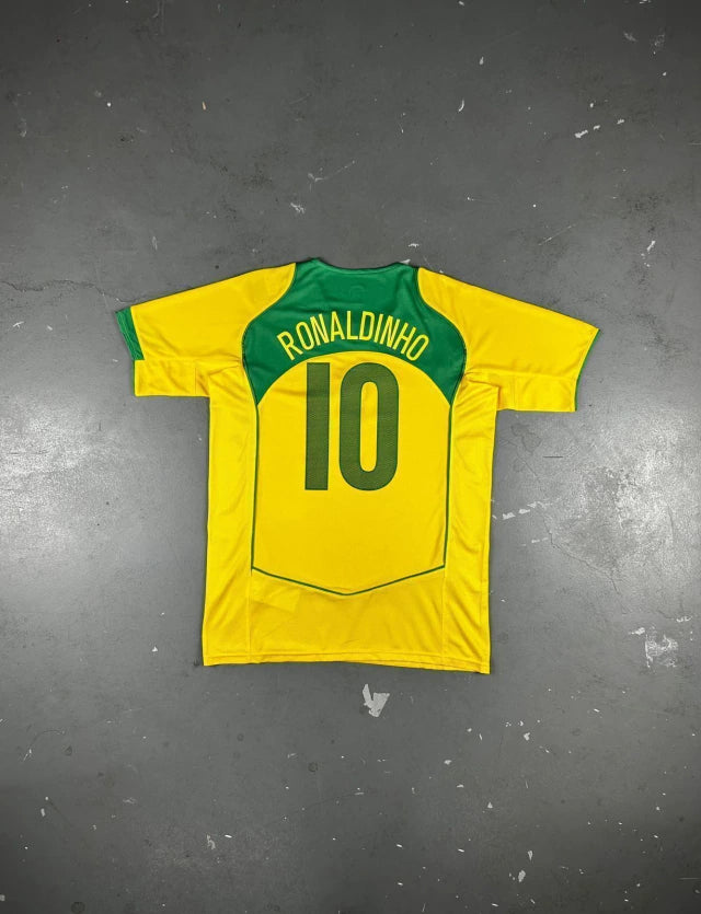 Camisa Retrô Brasil 2004/05 Home - Ronaldinho #10 (Pronta Entrega)