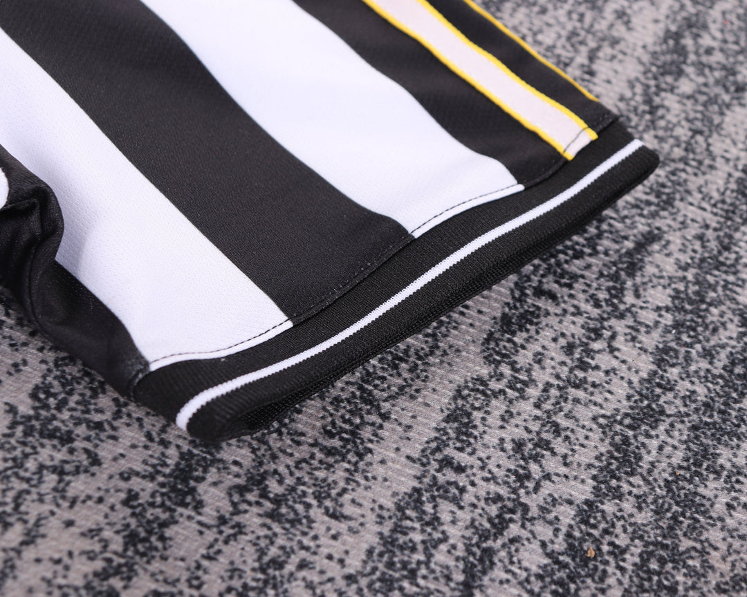 Camisa Retrô Newcastle 1997/99 Home Infantil – Belt Sports