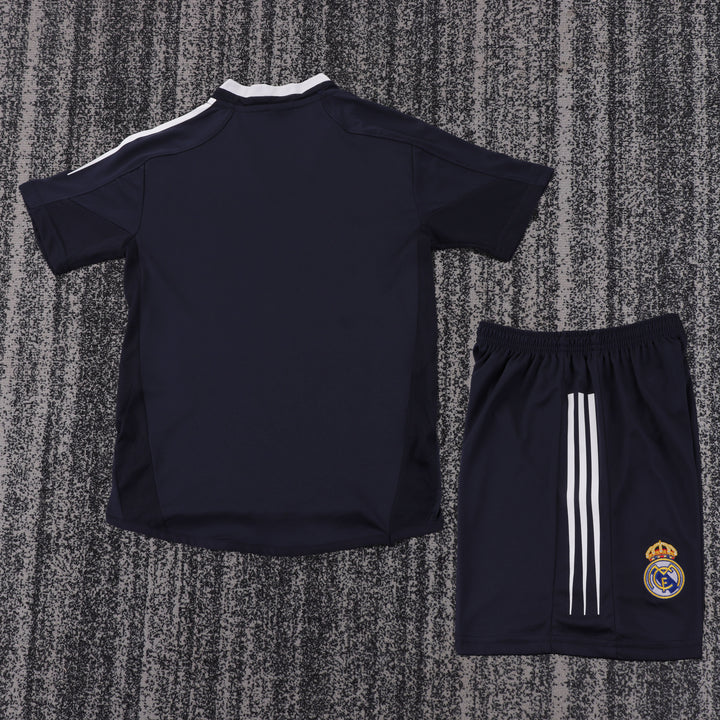Camisa Retrô Real Madrid 2004/05 Away Infantil – Belt Sports
