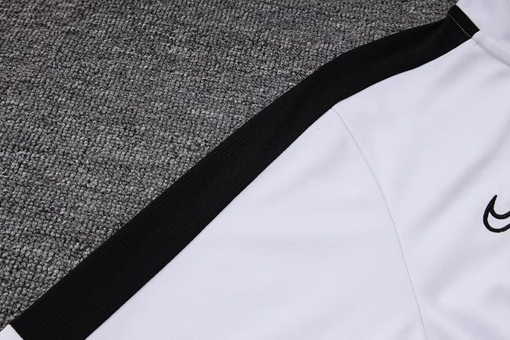 Conjunto Treino Nike - Branco
