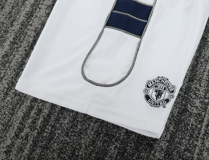 Camisa Retrô Manchester United 2000/01 Away Infantil – Belt Sports