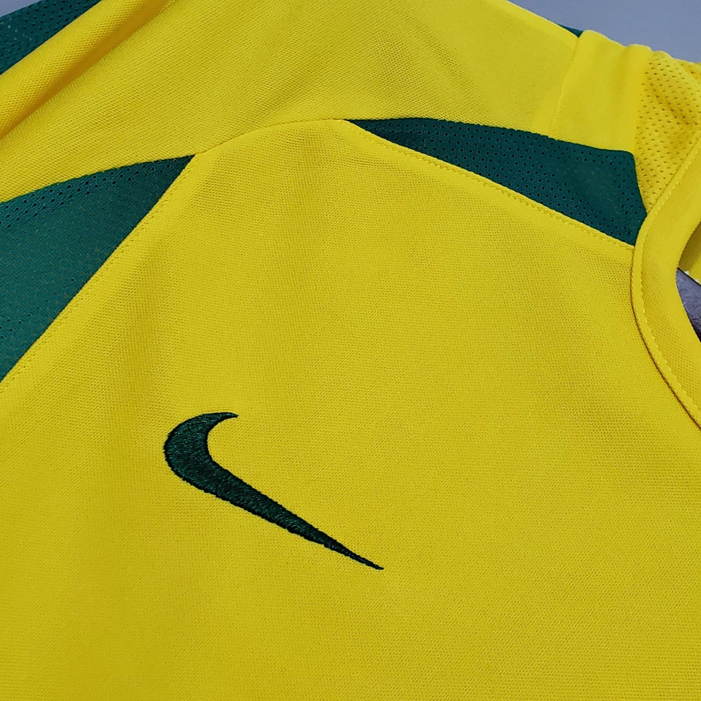 Camisa Retrô Brasil 2002 Home - Ronaldinho #11 (Pronta Entrega)