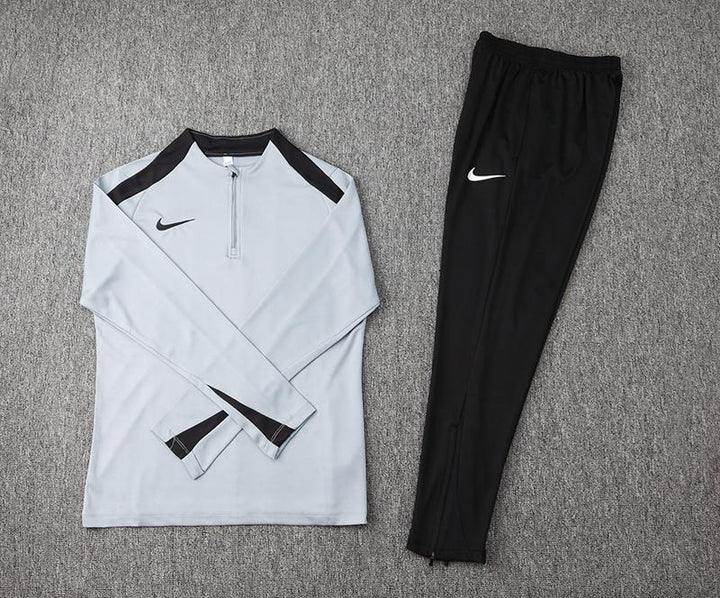 Conjunto Treino Nike - Cinza/Preto II