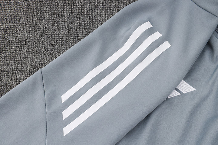 Blusão Treino Adidas - Cinza