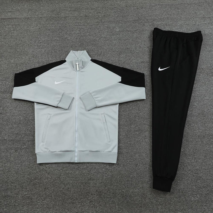 Conjunto Nike - Cinza Claro/Preto