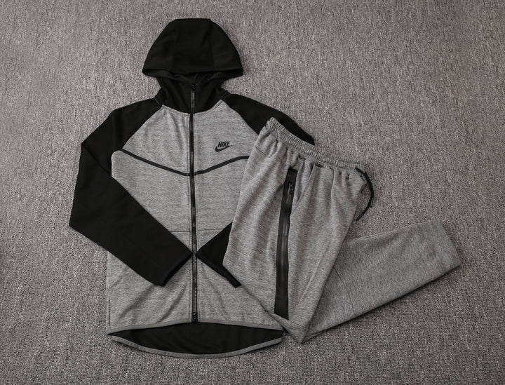Conjunto Nike Tech Fleece - Cinza/Preto