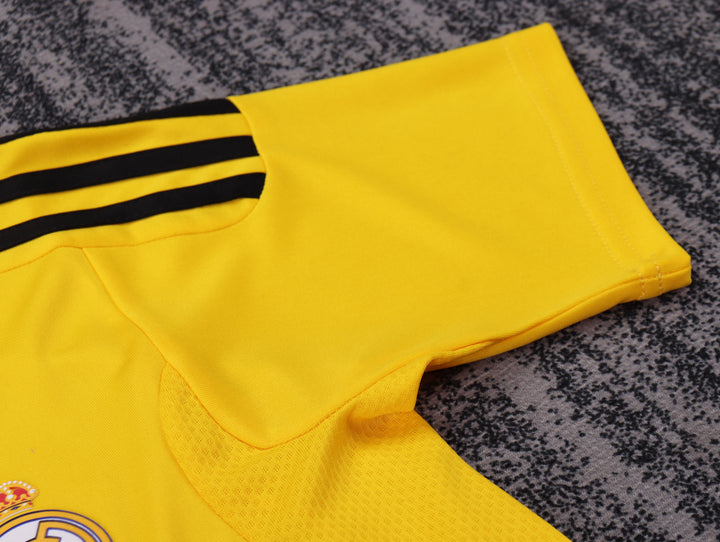 Camisa Retrô Real Madrid 2011/12 Home Goleiro Infantil – Belt Sports