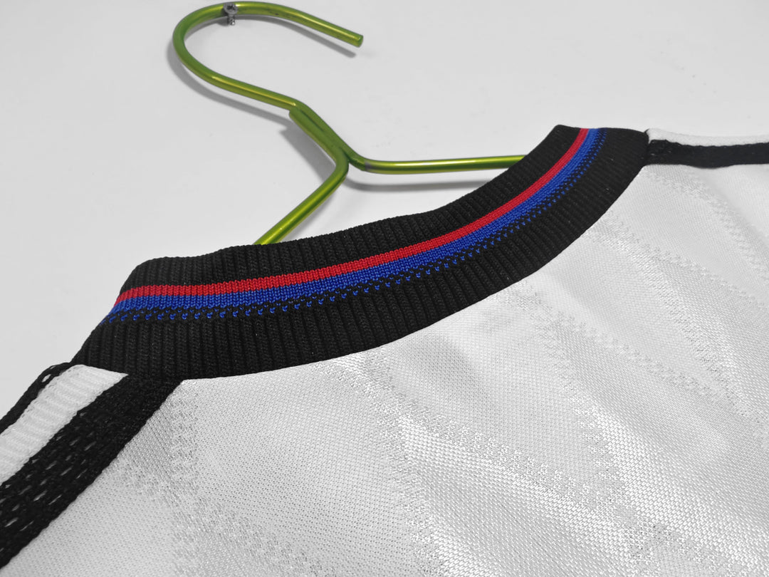 Camisa Retrô Bayern Munich 1997/98 Away – Belt Sports