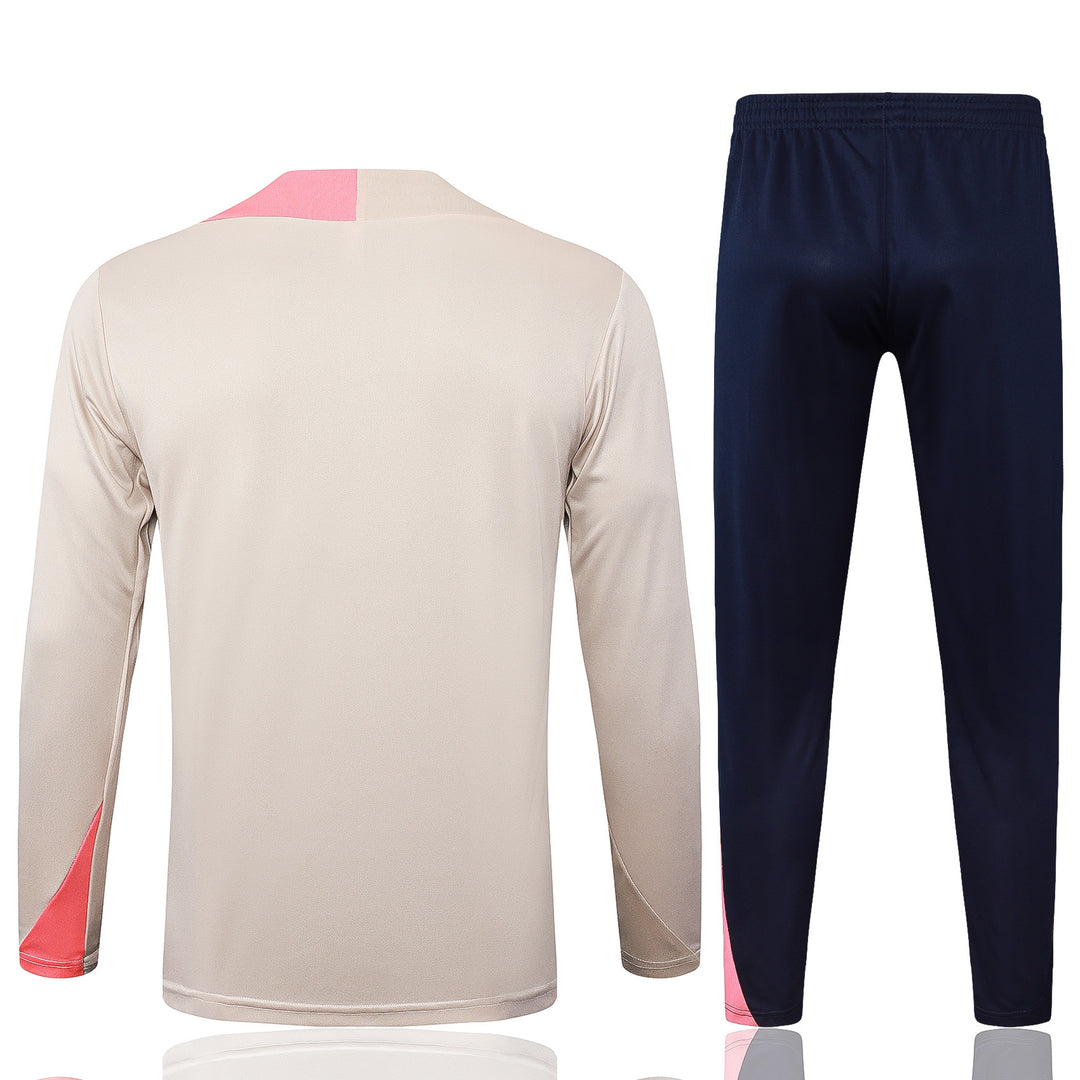 Conjunto Treino Barcelona 25/26 - Off-White/Rosa