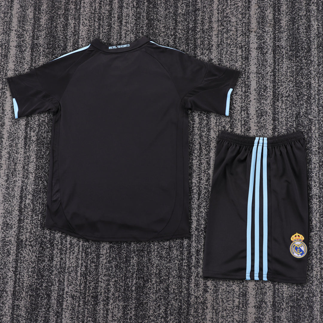Camisa Retrô Real Madrid 2009/10 Away Infantil – Belt Sports