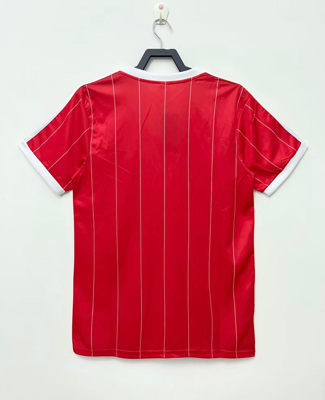 Camisa Retrô Hamburg 1983/84 Away – Belt Sports