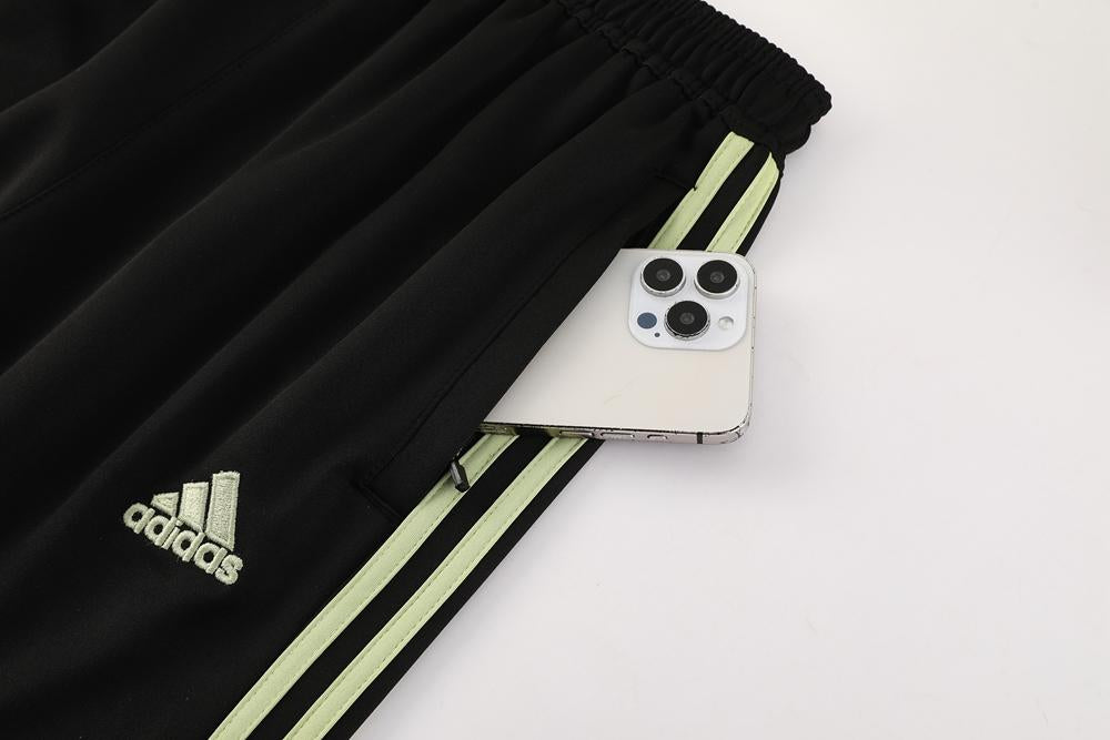 Calça Adidas - Preto/Verde Oliva