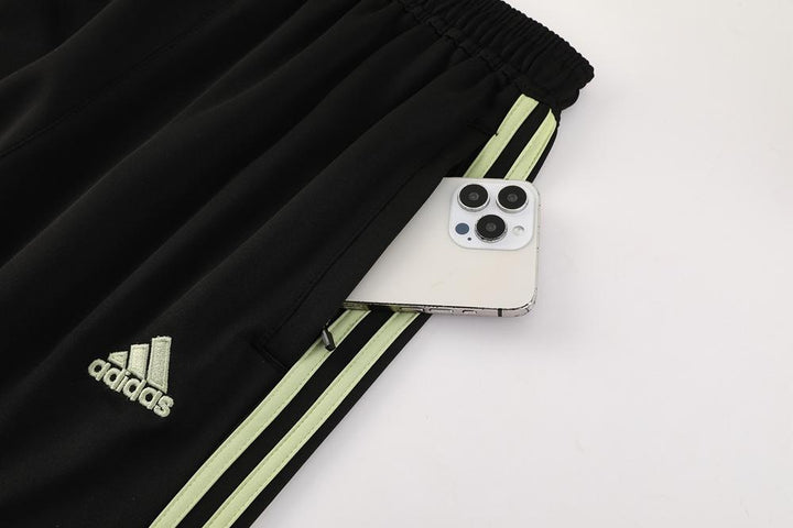 Conjunto Adidas - Preto/Verde Oliva