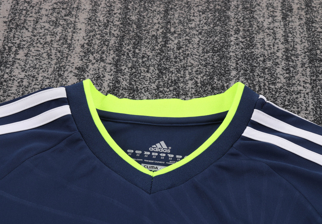Camisa Retrô Real Madrid 2010/11 Away Infantil – Belt Sports