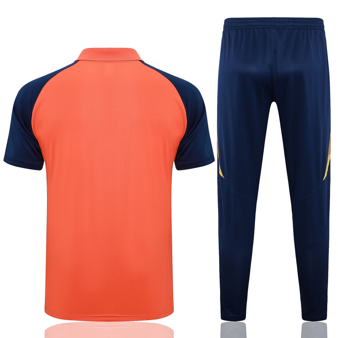 Kit Polo Manchester United 24/25 - Laranja Coral