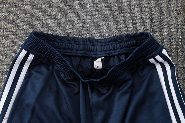 Calça Treino Adidas - Azul marinho/Vermelho