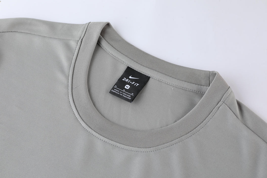 Camisa Treino Nike - Cinza Claro/Branco