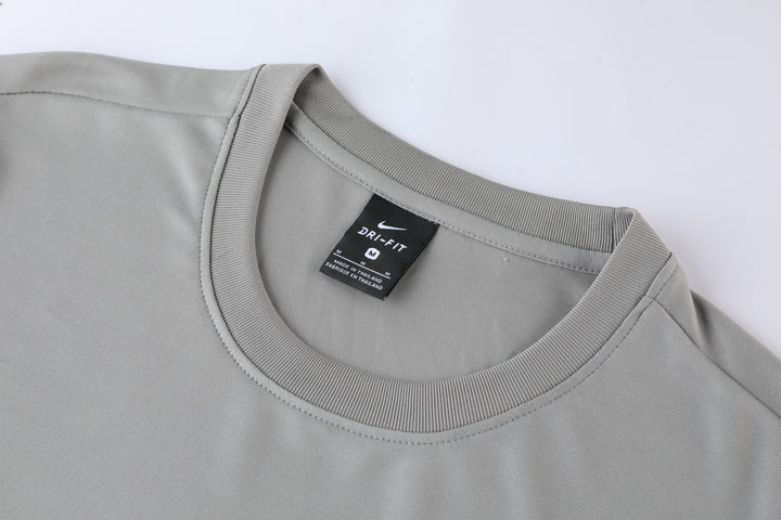 Camisa Treino Nike - Cinza Claro/Branco