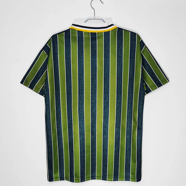Camisa Retrô Inter de Milão 1995∕96 Away