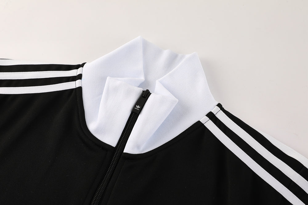 Conjunto Adidas Originals - Preto/Branco