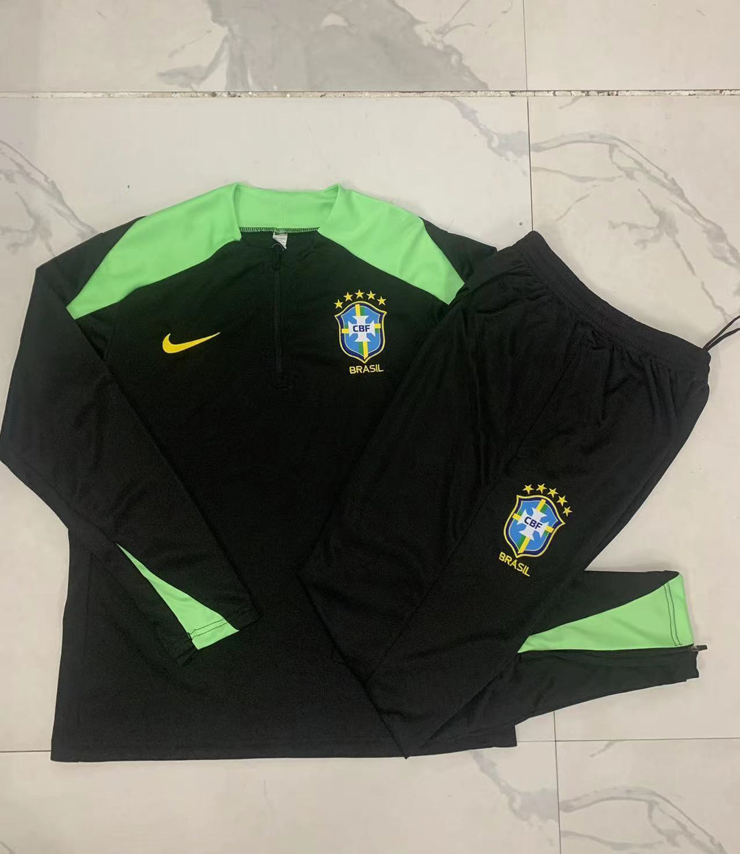 Conjunto Treino Brasil 24/25 - Preto/Verde Menta