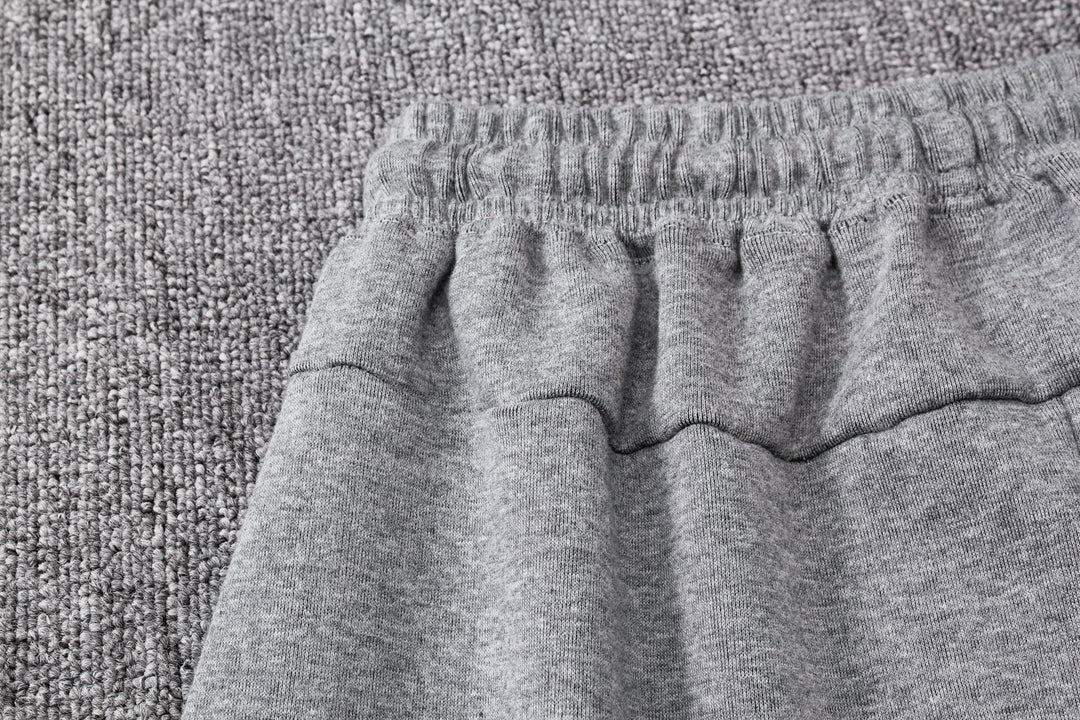 Conjunto Nike Tech Fleece - Cinza/Preto
