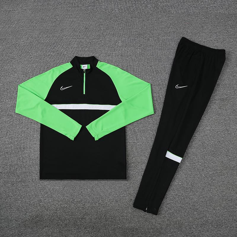 Conjunto Treino Nike - Preto/Verde