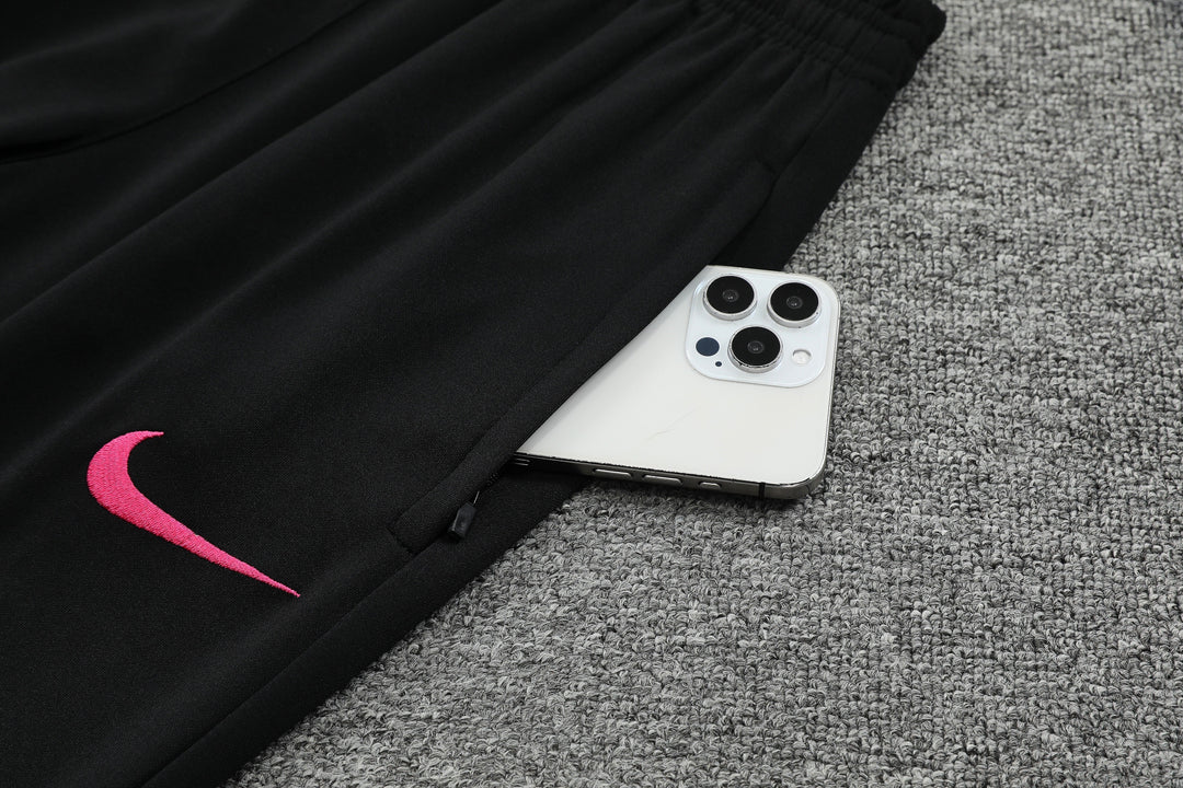 Conjunto Chelsea 2024/25 Preto/Rosa - Capuz