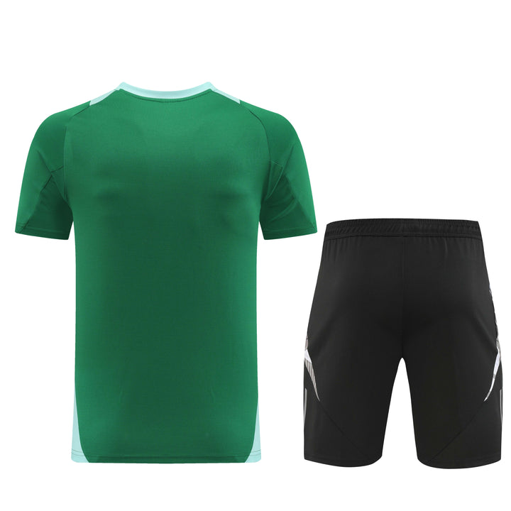 Kit Adidas - Verde