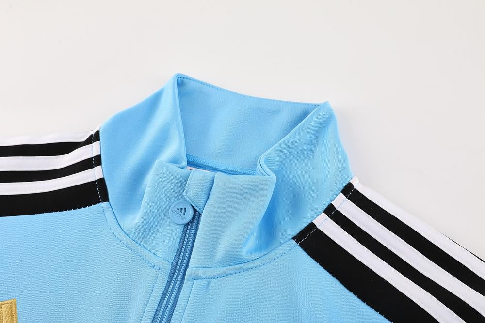 Conjunto Adidas - Azul Claro/Branco