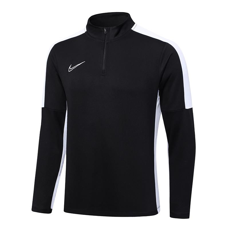 Blusão Treino Nike - Preto/Branco