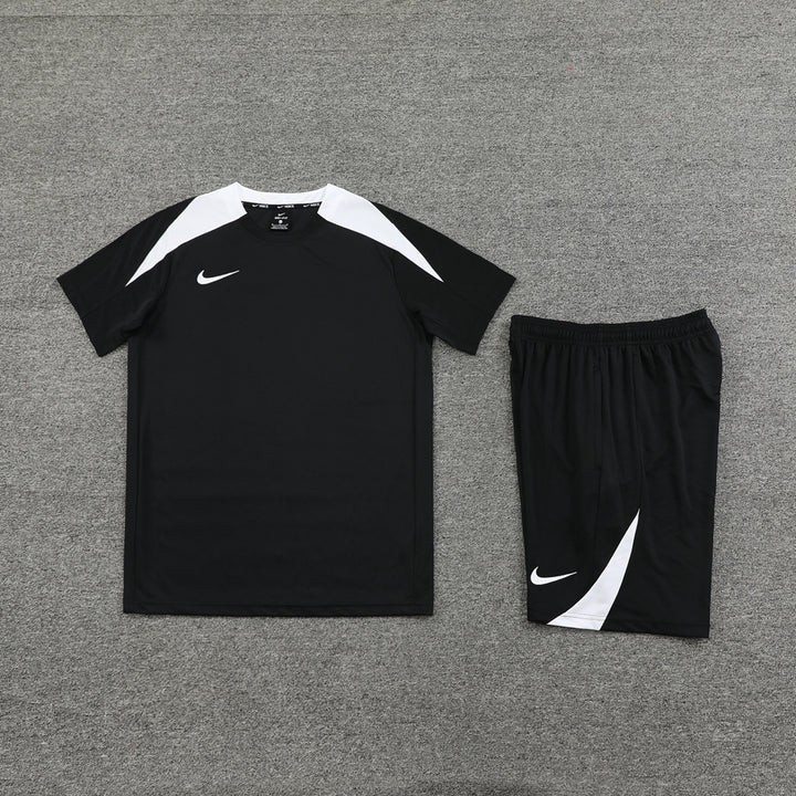 Camisa Treino Nike - Preta/Branca