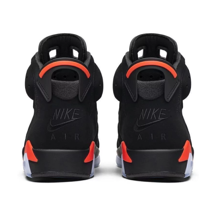 Jordan 6 Retro - Preto/Laranja