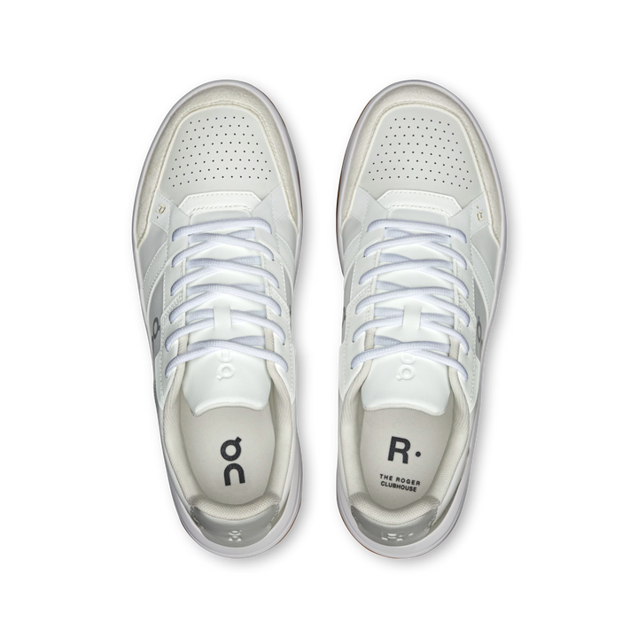 On Running The Roger Clubhouse – Branco/Marfim