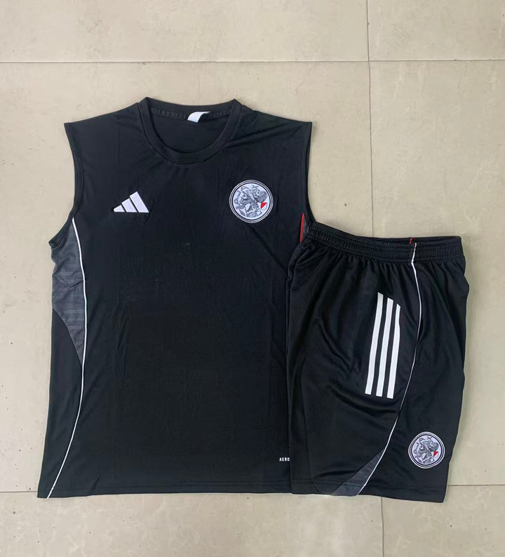 Kit Regata Ajax 25/26 - Preto/Cinza Escuro/Vermelho