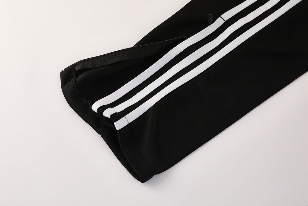 Conjunto Adidas Originals - Preto/Branco