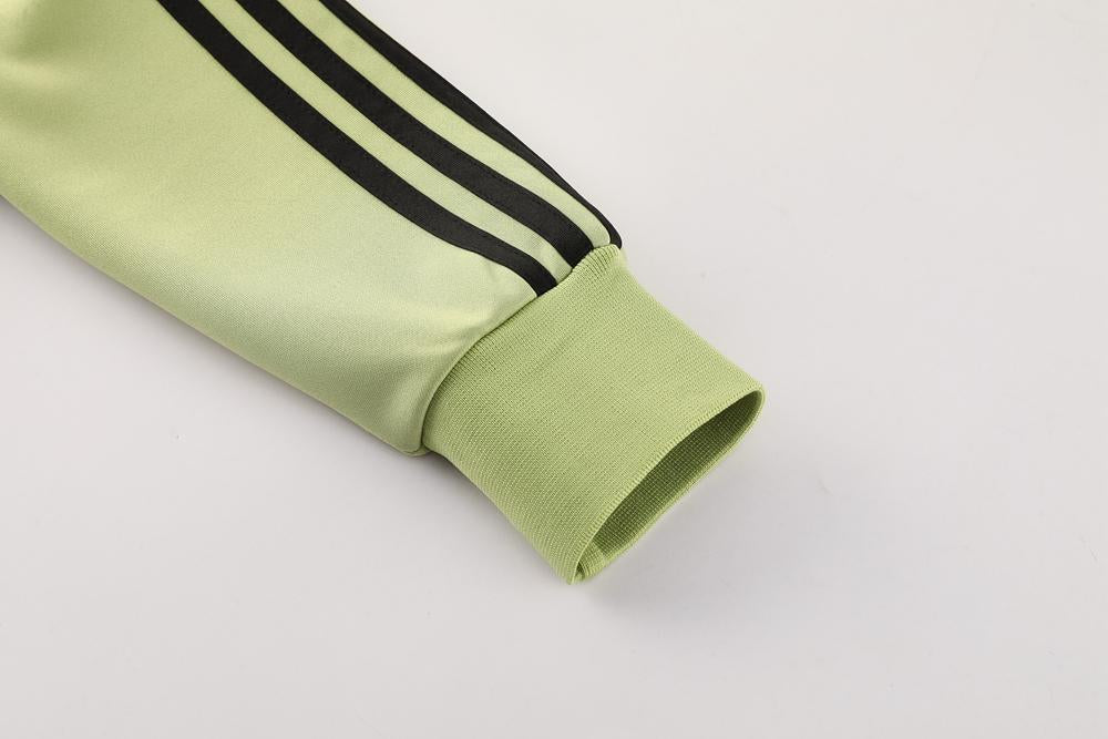 Conjunto Adidas - Preto/Verde Oliva