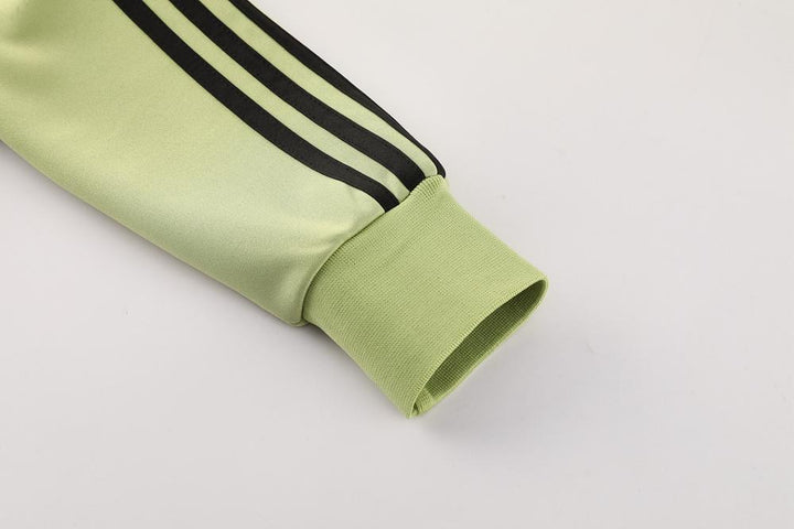 Conjunto Adidas - Preto/Verde Oliva