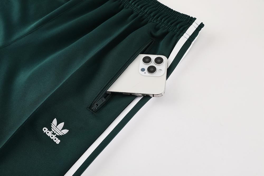 Conjunto Adidas Originals - Verde Escuro/Branco