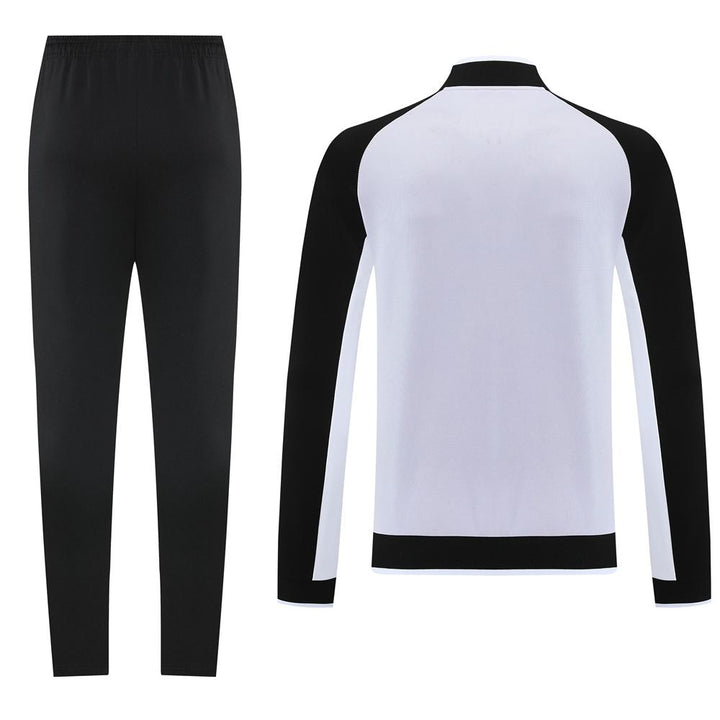 Conjunto Nike - Branco/Preto