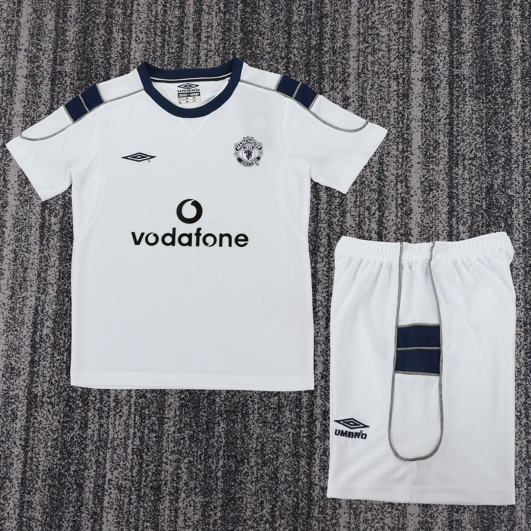 Camisa Retrô Manchester United 2000/01 Away Infantil – Belt Sports