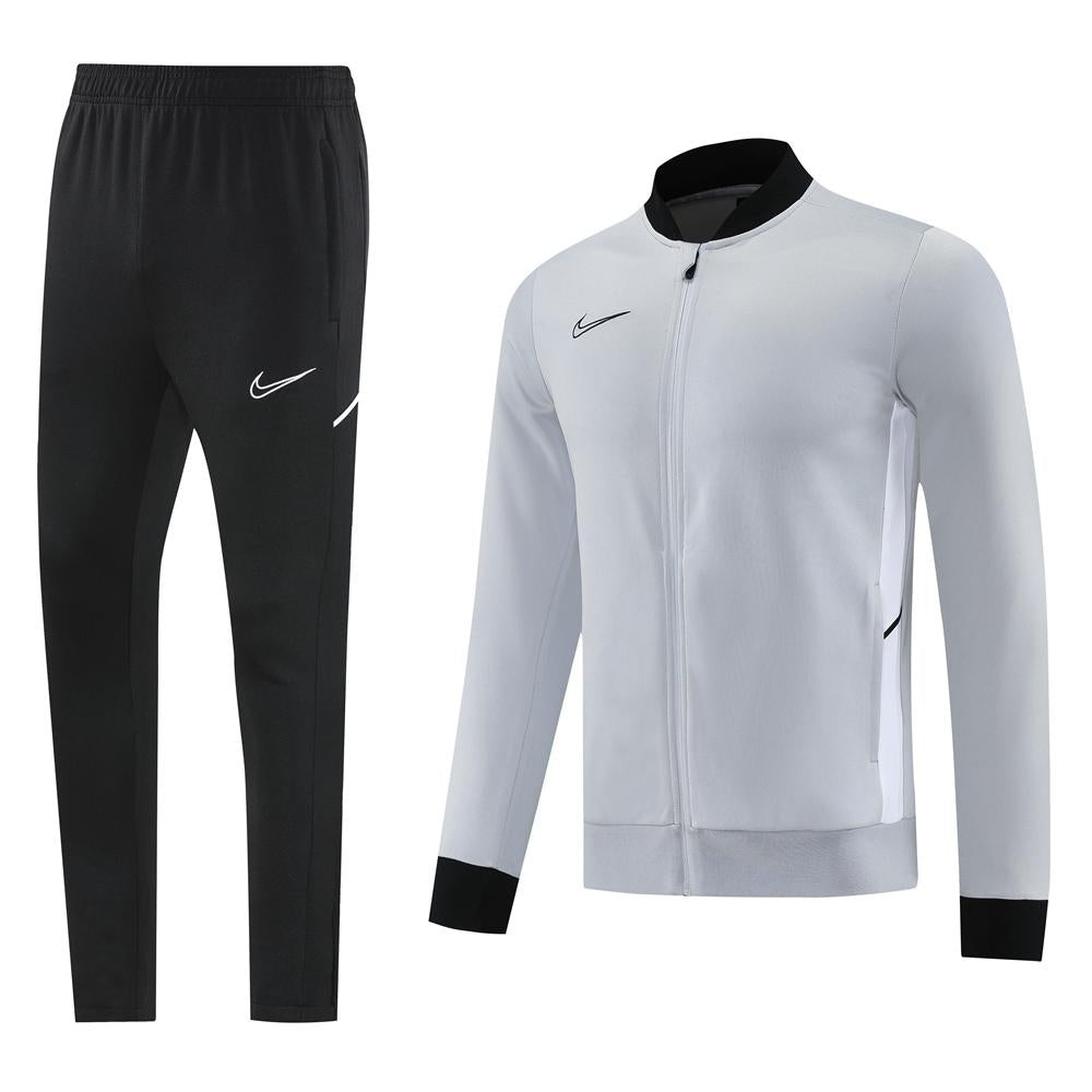 Conjunto Nike - Cinza