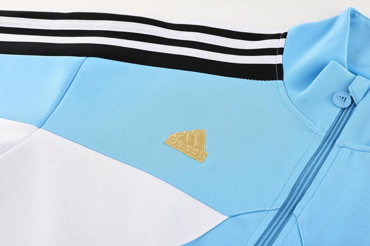 Conjunto Adidas - Azul Claro/Branco