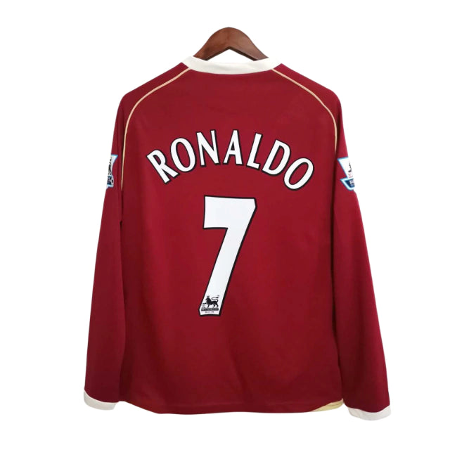 Camisa Retrô Manchester United 2006/07 - Ronaldo #7 (+Patches)