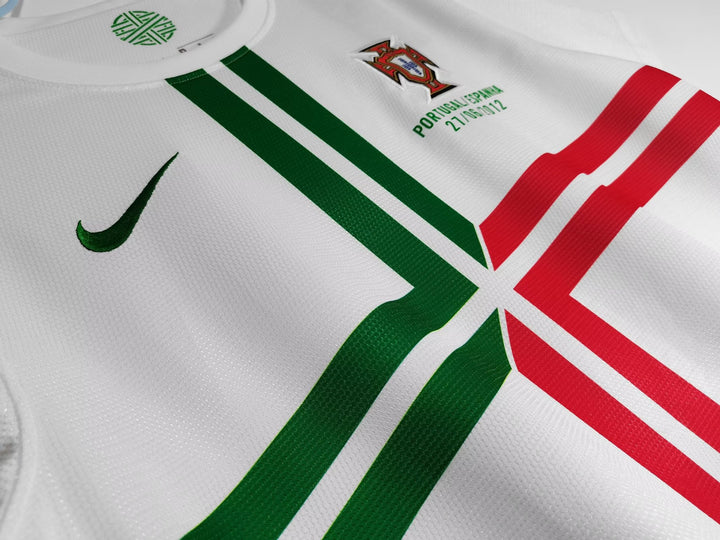 Camisa Retrô Portugal 2012/13 Away