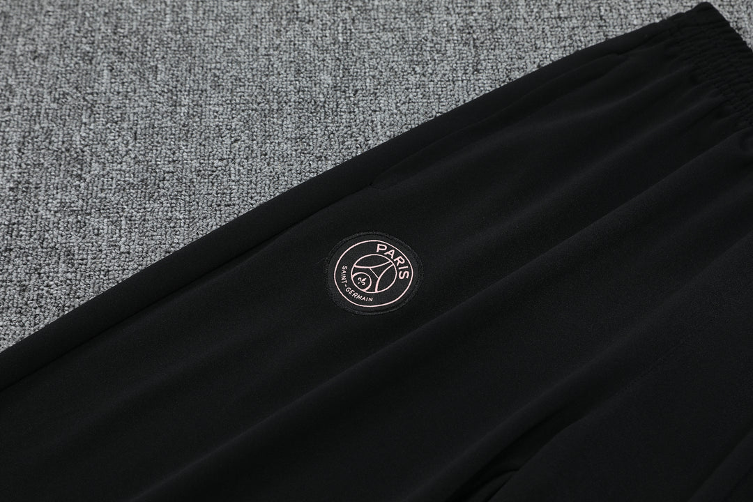 Conjunto PSG 2024/25 Preto/Rosa - Capuz