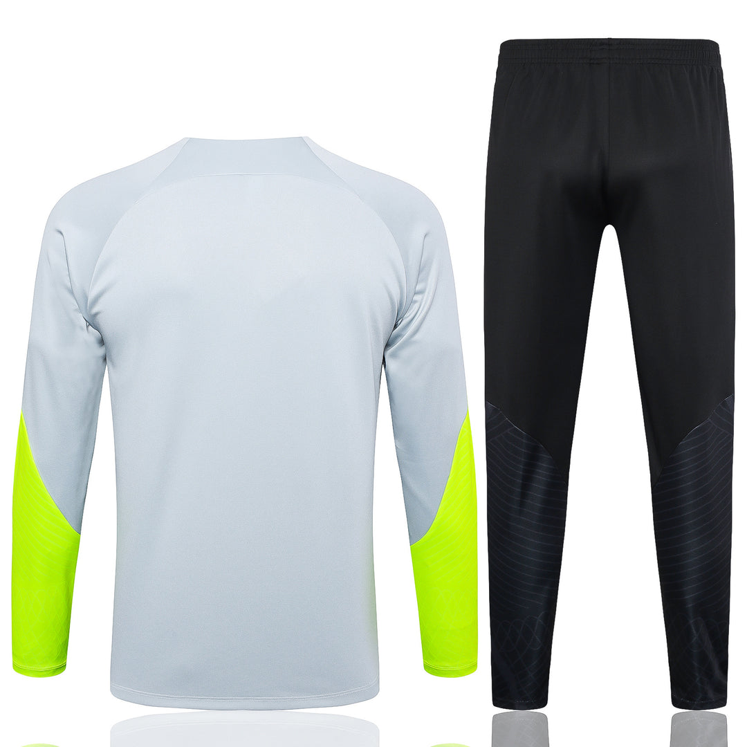 Conjunto Treino Real Madrid 23/24 - Cinza/Verde Fluorescente